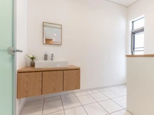 【神奈川県/横浜市青葉区田奈町】横浜市青葉区田奈町　戸建 洗面所：1階