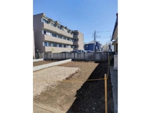 【東京都/町田市中町】町田市中町3丁目新築戸建　1号棟 現地（建築前）：全2棟　現地は右側です