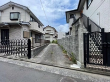 【神奈川県/横須賀市衣笠栄町】横須賀市衣笠栄町　中古戸建 駐車場