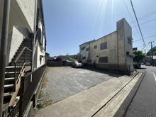 【静岡県/伊東市弥生町】静岡県伊東市弥生町 駐車場：敷地内西側駐車場
