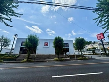 【東京都/町田市能ヶ谷】町田市能ヶ谷6丁目　戸建 ユニクロ町田鶴川店（現地より約790m）：