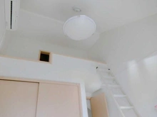 【東京都/町田市図師町】町田市図師町　戸建 洋室