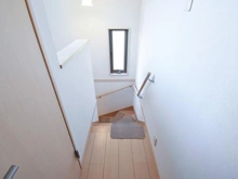 【神奈川県/川崎市川崎区殿町】川崎市川崎区殿町2丁目　戸建 階段