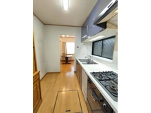 【東京都/町田市能ヶ谷】町田市能ヶ谷7丁目　戸建 キッチン：家具、調度品は価格に含まれません