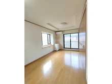 【東京都/町田市能ヶ谷】町田市能ヶ谷7丁目　戸建 洋室：家具、調度品は価格に含まれません