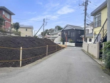 【神奈川県/相模原市南区上鶴間】相模原市南区上鶴間1丁目　新築戸建 3号棟／全3棟 前面道路：３号棟から１号棟方面