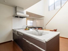 【神奈川県/相模原市南区御園】相模原市南区御園2丁目　戸建 キッチン：2F