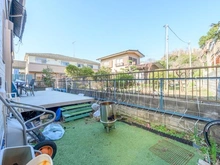 【神奈川県/横浜市保土ケ谷区上星川】横浜市保土ケ谷区上星川2丁目　戸建 庭