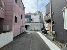 【神奈川県/横浜市西区西戸部町】横浜市西区西戸部町2丁目　新築戸建 アプローチ