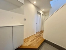 【神奈川県/横浜市中区豆口台】横浜市中区豆口台　新築戸建 玄関