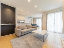 【神奈川県/横浜市港北区篠原西町】横浜市港北区篠原西町　戸建 リビング・ダイニング