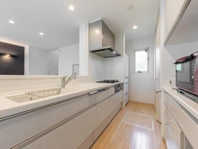 【神奈川県/横浜市港北区篠原西町】横浜市港北区篠原西町　戸建 キッチン