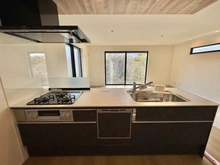 【神奈川県/横浜市保土ケ谷区仏向町】横浜市保土ケ谷区仏向町　新築戸建　1号棟/全2棟 キッチン