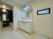 【神奈川県/横浜市保土ケ谷区仏向町】横浜市保土ケ谷区仏向町　新築戸建　1号棟/全2棟 洗面所