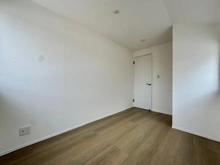 【神奈川県/横浜市保土ケ谷区仏向町】横浜市保土ケ谷区仏向町　新築戸建　1号棟/全2棟 洋室：約4.7帖