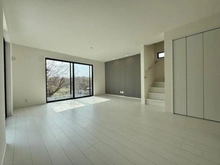 【神奈川県/横浜市保土ケ谷区仏向町】横浜市保土ケ谷区仏向町　新築戸建　2号棟/全2棟 リビング・ダイニング