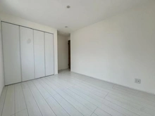 【神奈川県/横浜市保土ケ谷区仏向町】横浜市保土ケ谷区仏向町　新築戸建　2号棟/全2棟 洋室：約6.4帖