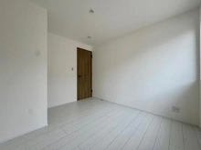 【神奈川県/横浜市保土ケ谷区仏向町】横浜市保土ケ谷区仏向町　新築戸建　2号棟/全2棟 洋室：約5帖