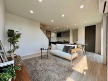 【神奈川県/横浜市都筑区荏田東】横浜市都筑区荏田東四丁目　戸建 2号棟 リビング・ダイニング