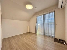 【神奈川県/横浜市都筑区荏田東】横浜市都筑区荏田東四丁目　戸建 2号棟 洋室