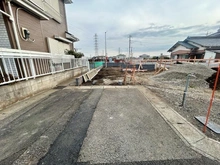 【神奈川県/横浜市瀬谷区阿久和西】横浜市瀬谷区阿久和西4丁目　2号棟 前面道路