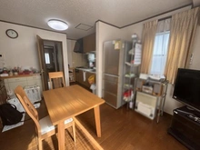 【神奈川県/横浜市港北区菊名】港北区菊名3丁目　中古戸建て リビング・ダイニング：※家具調度品等は販売価格に含まれません。