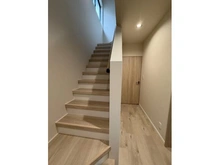 【神奈川県/藤沢市宮原】藤沢市宮原戸建 階段