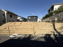 【神奈川県/横浜市金沢区富岡西】金沢区富岡西2丁目　新築戸建2号棟（全2棟） 現地（建築前）：全２区画　正面左側
