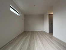 【神奈川県/横浜市栄区上之町】横浜市栄区上之町　新築戸建 洋室