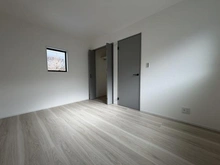 【神奈川県/横浜市栄区上之町】横浜市栄区上之町　新築戸建 洋室