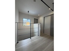 【神奈川県/横浜市栄区上之町】横浜市栄区上之町　新築戸建 廊下：2階