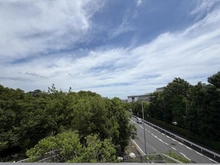 【神奈川県/横浜市都筑区北山田】横浜市都筑区北山田2丁目　戸建 眺望：2階洋室から