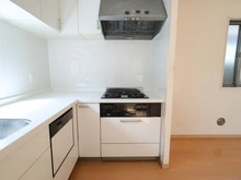 【神奈川県/横浜市保土ケ谷区新桜ケ丘】保土ヶ谷区新桜ケ丘1丁目　中古戸建 キッチン