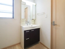 【神奈川県/横浜市保土ケ谷区新桜ケ丘】保土ヶ谷区新桜ケ丘1丁目　中古戸建 洗面所