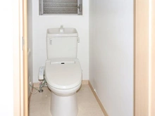 【神奈川県/横浜市保土ケ谷区新桜ケ丘】保土ヶ谷区新桜ケ丘1丁目　中古戸建 トイレ