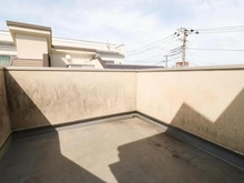 【神奈川県/横浜市保土ケ谷区新桜ケ丘】保土ヶ谷区新桜ケ丘1丁目　中古戸建 ルーフバルコニー