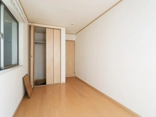 【神奈川県/横浜市保土ケ谷区新桜ケ丘】保土ヶ谷区新桜ケ丘1丁目　中古戸建 洋室