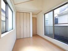 【神奈川県/横浜市保土ケ谷区新桜ケ丘】保土ヶ谷区新桜ケ丘1丁目　中古戸建 洋室