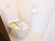 【神奈川県/横浜市戸塚区汲沢】戸塚区汲沢6丁目　中古戸建 トイレ