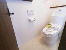 【神奈川県/横浜市戸塚区汲沢】戸塚区汲沢6丁目　中古戸建 トイレ