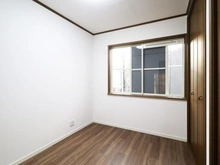 【神奈川県/横浜市戸塚区汲沢】戸塚区汲沢6丁目　中古戸建 洋室