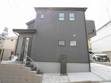 【神奈川県/横浜市南区別所】南区別所6丁目　新築戸建　1号棟（全2棟） 外観：全2棟／手前側