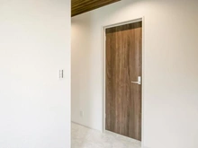 【神奈川県/横浜市南区別所】南区別所6丁目　新築戸建　1号棟（全2棟） 廊下