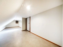 【神奈川県/横浜市南区永田北】南区永田北2丁目　中古戸建 小屋根収納