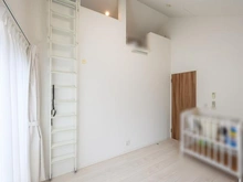 【神奈川県/横浜市保土ケ谷区鎌谷町】横浜市保土ケ谷区鎌谷町　戸建 洋室