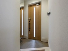 【神奈川県/横浜市保土ケ谷区鎌谷町】横浜市保土ケ谷区鎌谷町　戸建 玄関