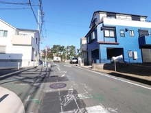 【神奈川県/横浜市港南区芹が谷】港南区芹が谷1丁目　新築戸建 前面道路