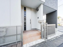 【神奈川県/横浜市戸塚区矢部町】戸塚区矢部町　中古戸建 玄関