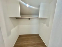 【神奈川県/横浜市青葉区市ケ尾町】横浜市青葉区市ヶ尾町　戸建 収納：ウォークインクローゼット（10.5帖の部屋）