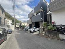 【神奈川県/横浜市保土ケ谷区瀬戸ケ谷町】横浜市保土ケ谷区瀬戸ケ谷町　戸建 前面道路